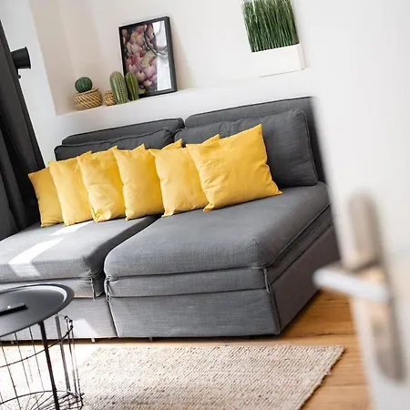 Wiesen Living - For Up To Twelve People *