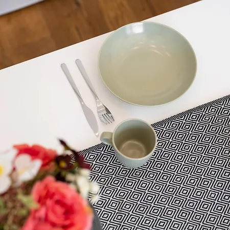 Wiesen Living - For Up To Twelve People * 뮌헨
